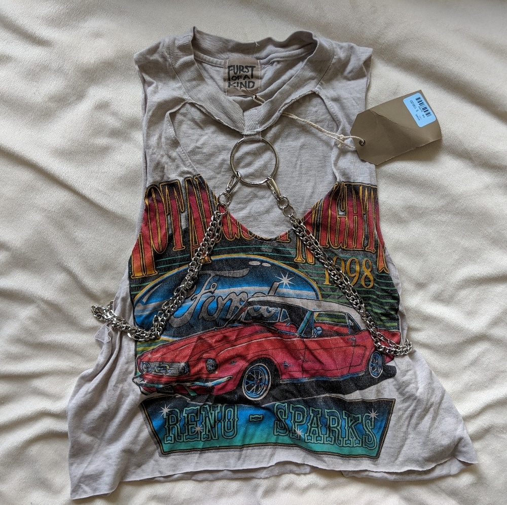 LF vintage tank w/chain